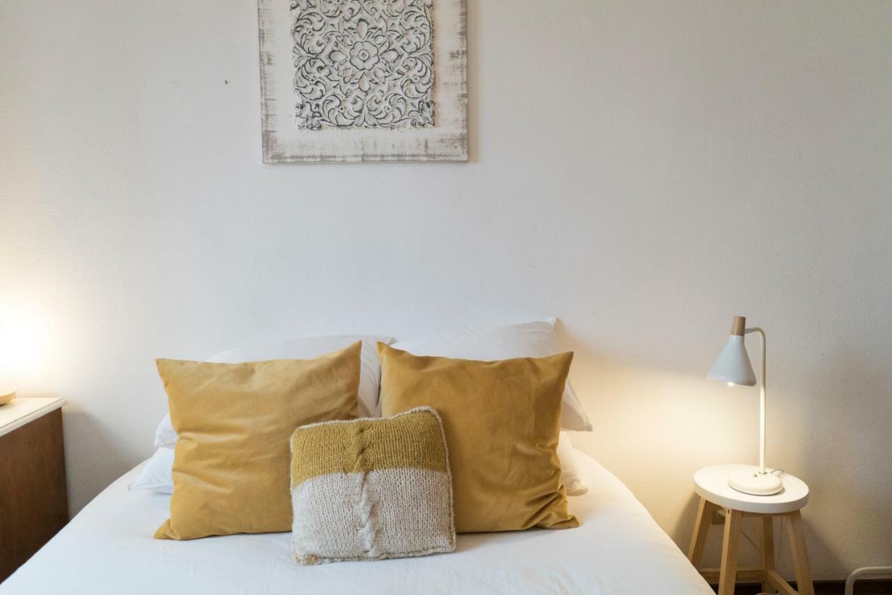 Pine Tree Apartment Porto Luaran gambar