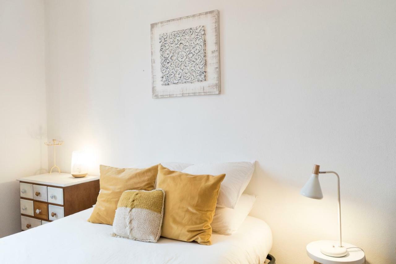 Pine Tree Apartment Porto Luaran gambar